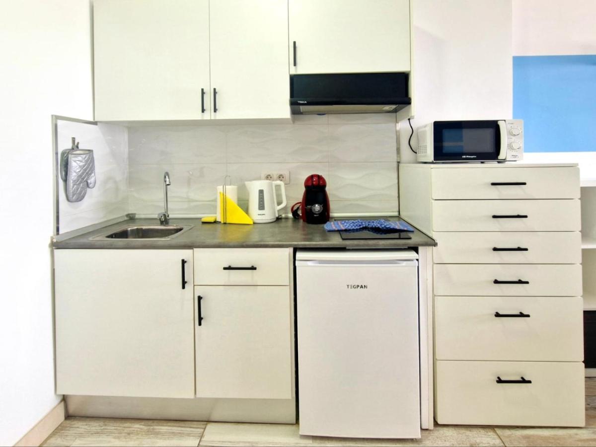 Lovely Blue Studio With Ocean View And Pool, Paraiso 918 Costa Adeje  Bagian luar foto