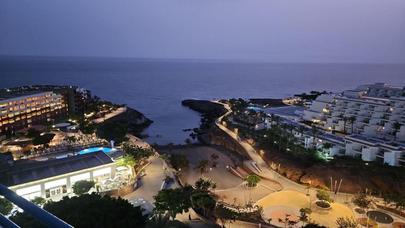 Lovely Blue Studio With Ocean View And Pool, Paraiso 918 Costa Adeje  Bagian luar foto